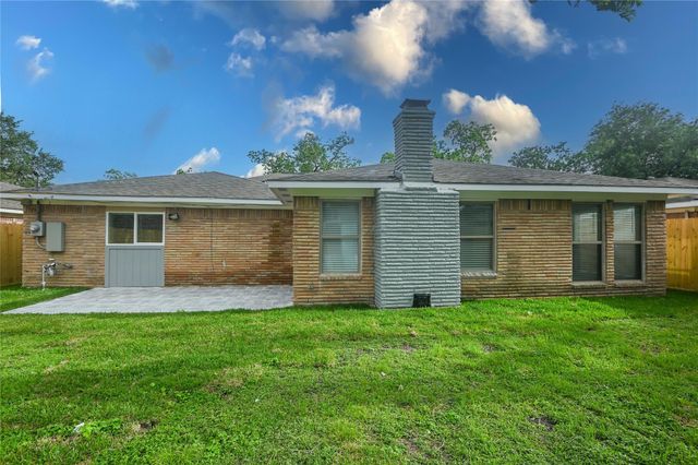7522 Jackwood Street, Houston, TX 77074