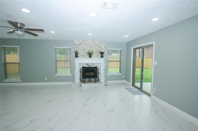 7522 Jackwood Street, Houston, TX 77074