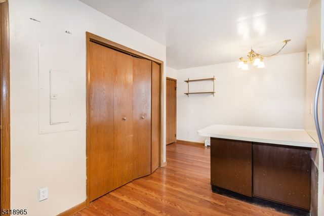 197 Fort Lee Rd, Teaneck Twp., NJ 07666