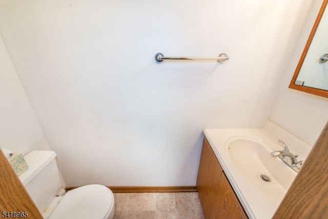 197 Fort Lee Rd, Teaneck Twp., NJ 07666