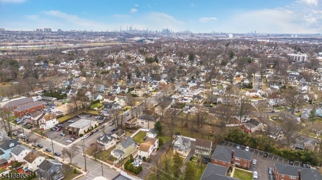 197 Fort Lee Rd, Teaneck Twp., NJ 07666