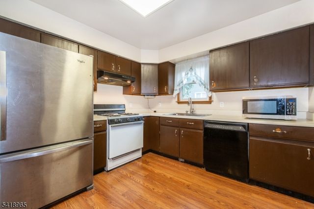 197 Fort Lee Rd, Teaneck Twp., NJ 07666