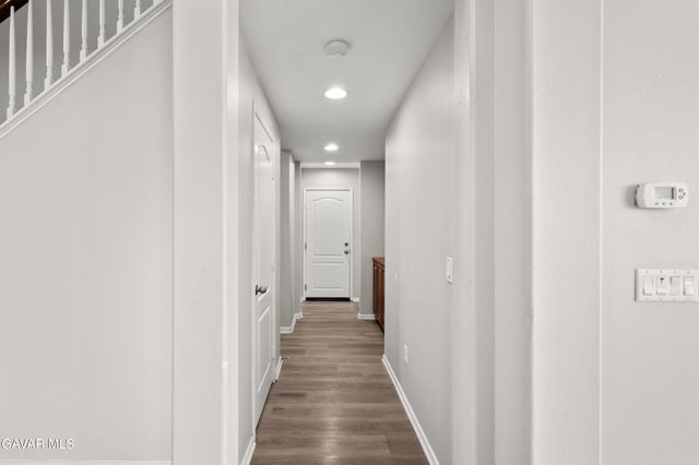 42437 W 71st Street, Lancaster, CA 93536