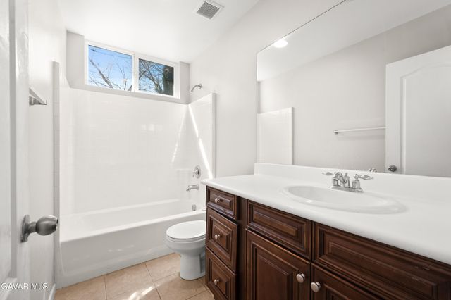 42437 W 71st Street, Lancaster, CA 93536