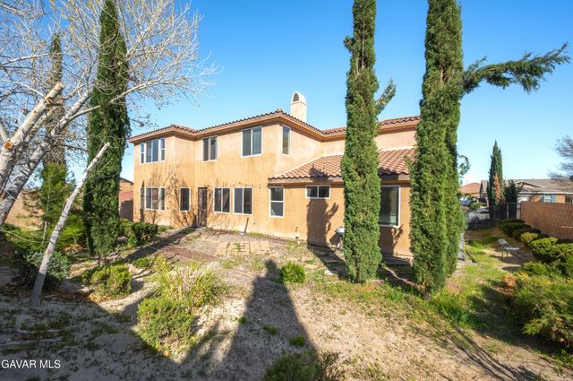 42437 W 71st Street, Lancaster, CA 93536