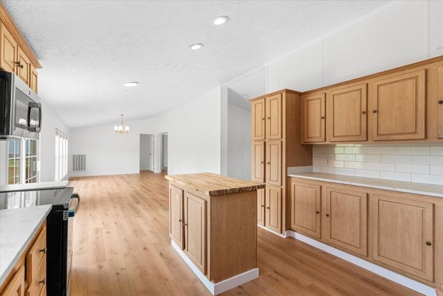 270 Falcon Circle, Chatsworth, GA 30705