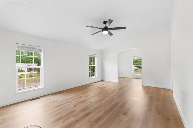 270 Falcon Circle, Chatsworth, GA 30705
