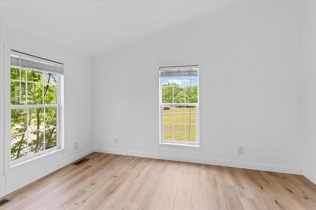 270 Falcon Circle, Chatsworth, GA 30705