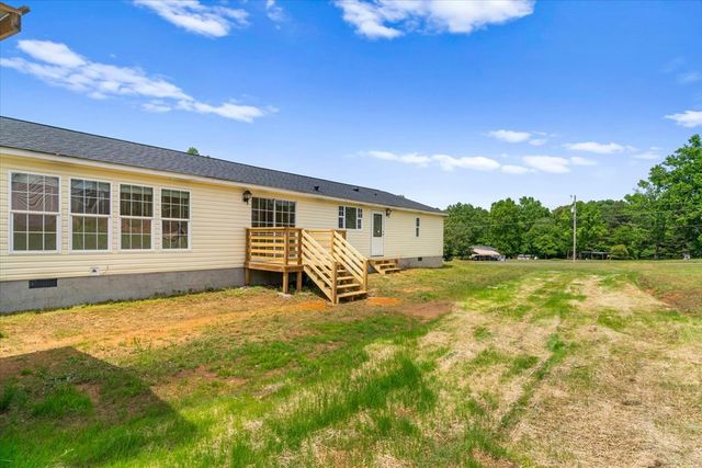 270 Falcon Circle, Chatsworth, GA 30705
