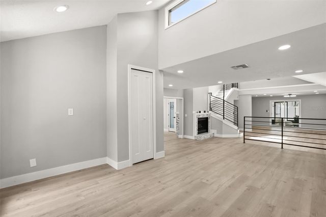 200 ALPINE STREET, Altamonte Springs, FL 32701