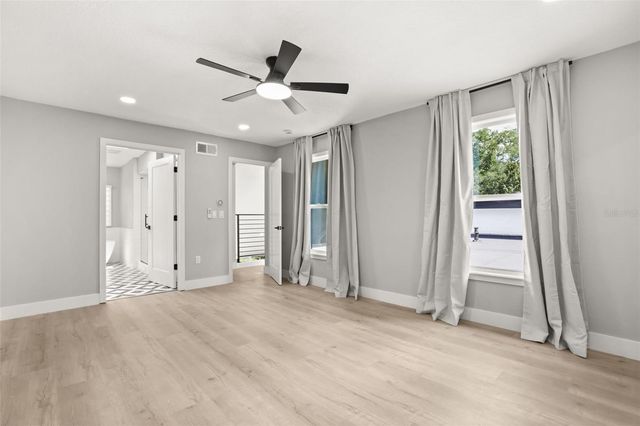 200 ALPINE STREET, Altamonte Springs, FL 32701