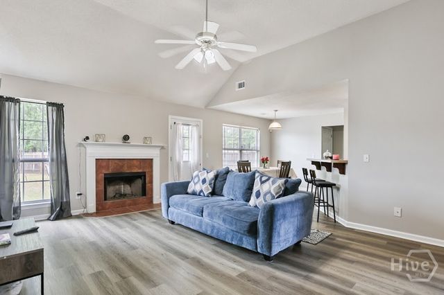 107 W Tisbury Lane, Pooler, GA 31322