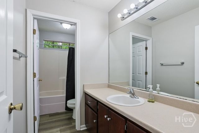 107 W Tisbury Lane, Pooler, GA 31322