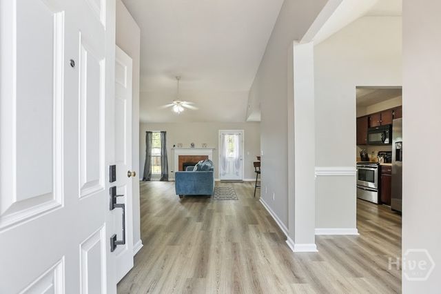 107 W Tisbury Lane, Pooler, GA 31322