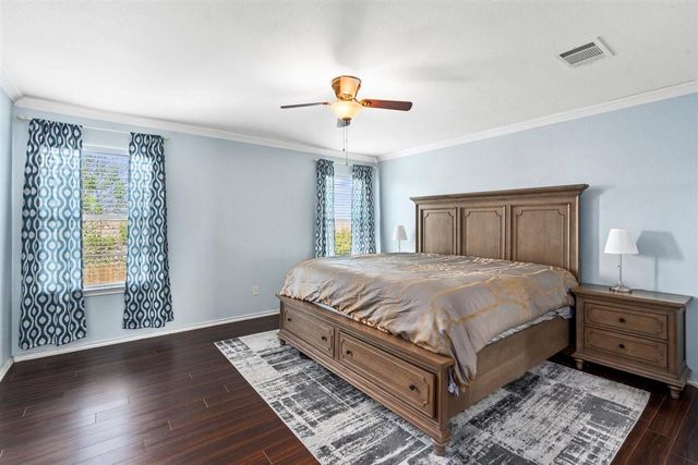 220 Wegstrom Street ST, Hutto, TX 78634