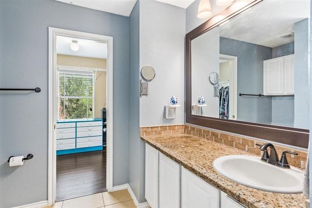 220 Wegstrom Street ST, Hutto, TX 78634