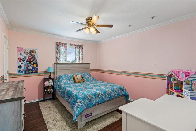 220 Wegstrom Street ST, Hutto, TX 78634