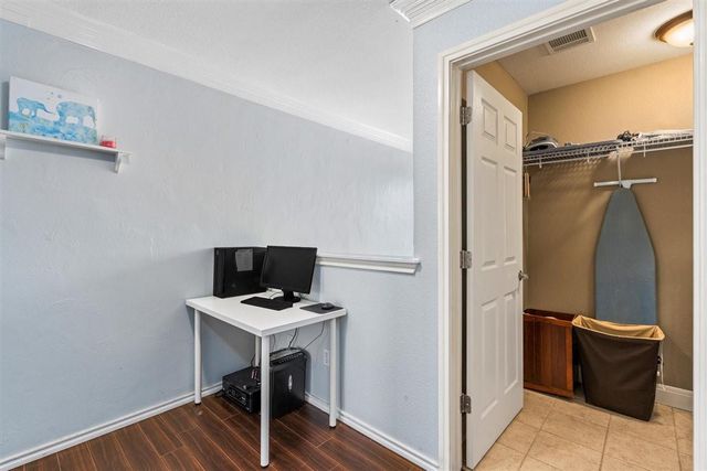 220 Wegstrom Street ST, Hutto, TX 78634