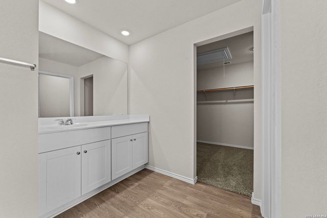 3112 Palm Springs, Seguin, TX 78155