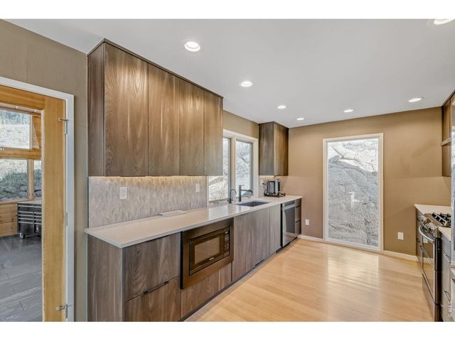 3132 Linden Dr, Boulder, CO 80304