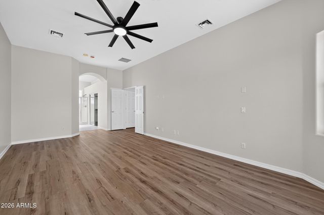 48 E ELGIN Street, Gilbert, AZ 85295