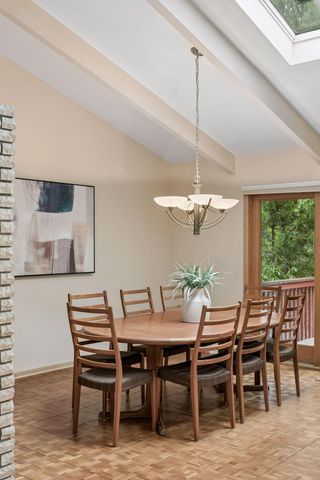 2700 Kyle Avenue N, Golden Valley, MN 55422