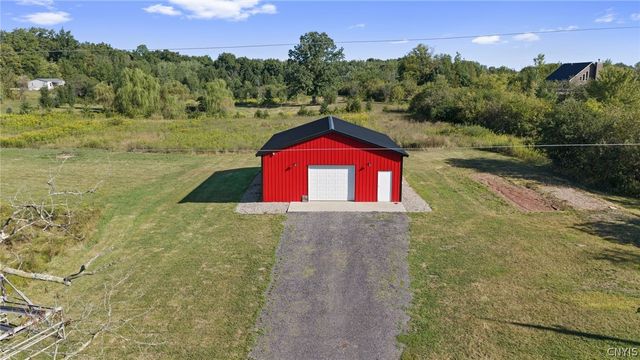 413 Fire Lane 14, Cato, NY 13080