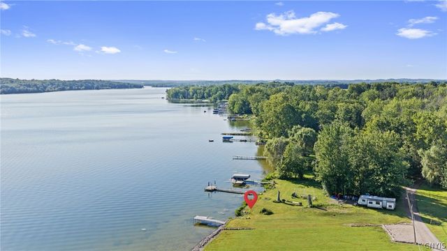 413 Fire Lane 14, Cato, NY 13080