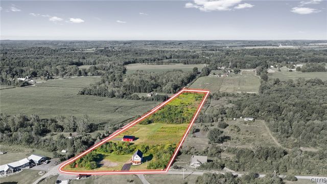 413 Fire Lane 14, Cato, NY 13080