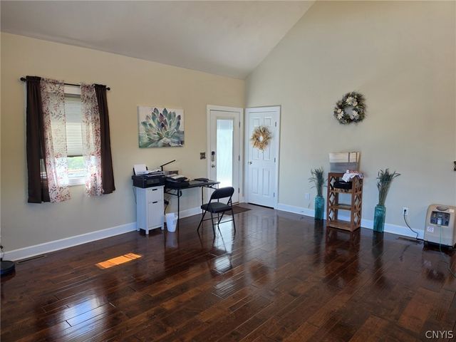 413 Fire Lane 14, Cato, NY 13080