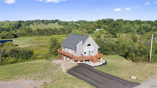 413 Fire Lane 14, Cato, NY 13080