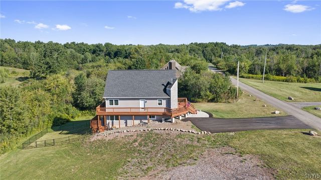 413 Fire Lane 14, Cato, NY 13080