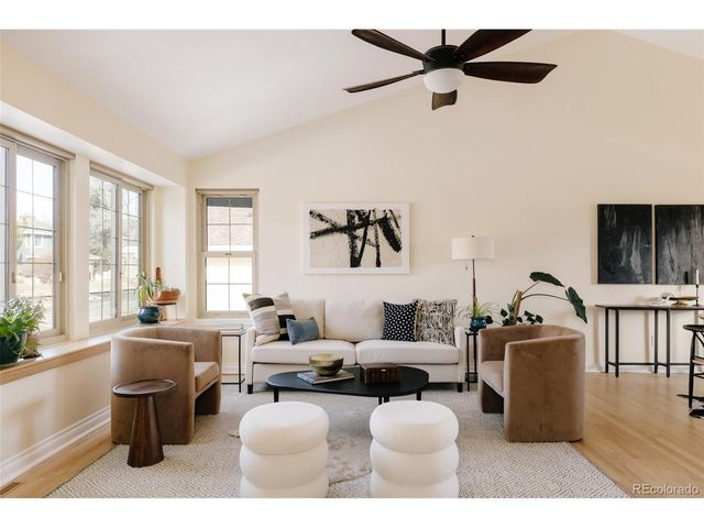 12 Manzanita, Littleton, CO 80127