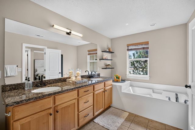 1462 E TUSCAN OAK WAY, Sandy, UT 84092
