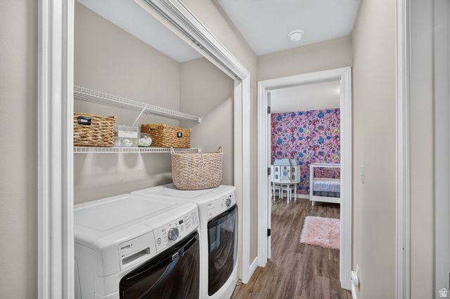 1462 E TUSCAN OAK WAY, Sandy, UT 84092