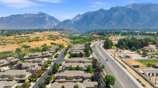 1462 E TUSCAN OAK WAY, Sandy, UT 84092