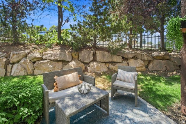 1462 E TUSCAN OAK WAY, Sandy, UT 84092