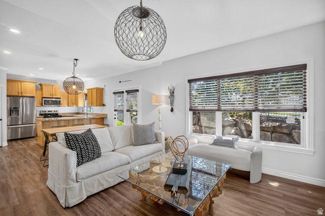 1462 E TUSCAN OAK WAY, Sandy, UT 84092