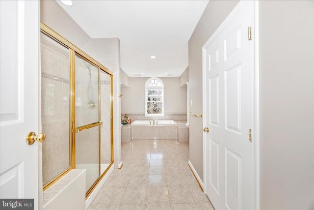 6243 WOODVILLE, Mount Airy, MD 21771