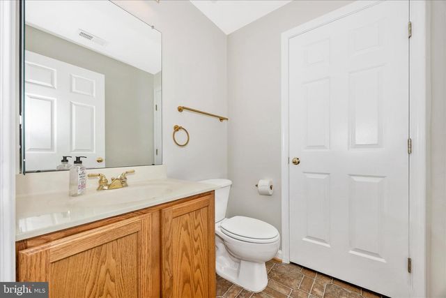 6243 WOODVILLE, Mount Airy, MD 21771