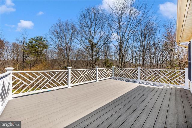 6243 WOODVILLE, Mount Airy, MD 21771