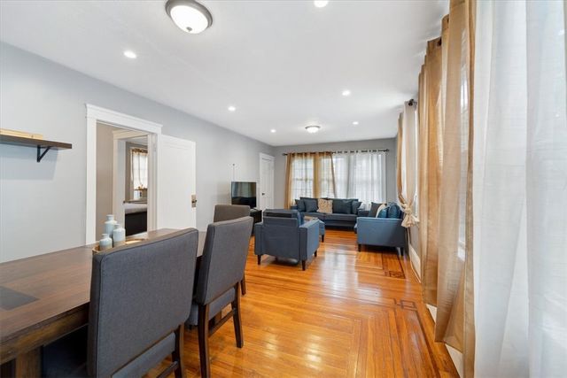 116 Westwood Avenue, Cranston, RI 02905