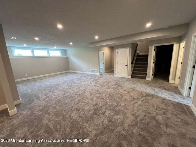6097 Southridge Road, East Lansing, MI 48823