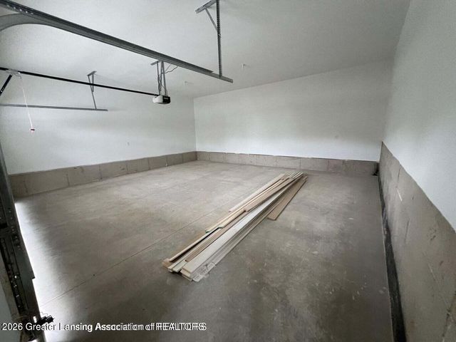 6097 Southridge Road, East Lansing, MI 48823