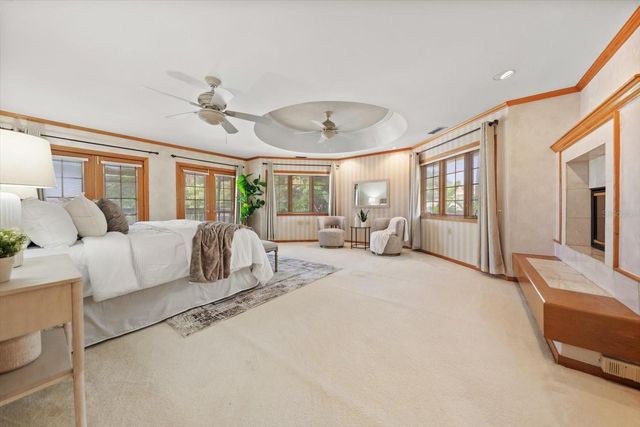 220 HARBOR VIEW LANE, Largo, FL 33770