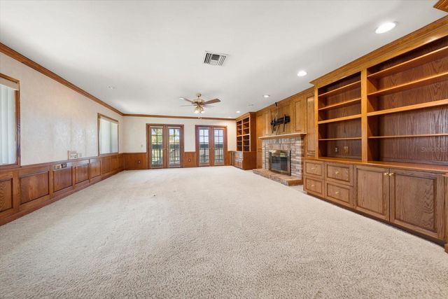 220 HARBOR VIEW LANE, Largo, FL 33770