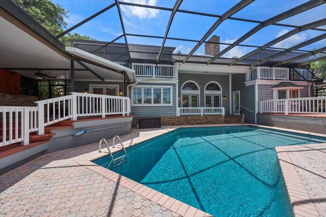 220 HARBOR VIEW LANE, Largo, FL 33770