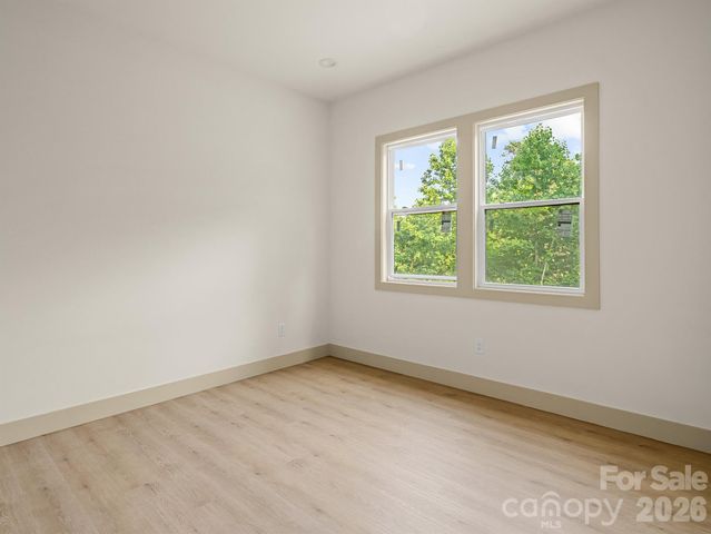 36 Gudger Road, Leicester, NC 28748