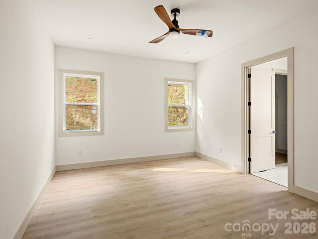 36 Gudger Road, Leicester, NC 28748