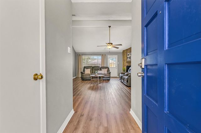 2503 Bisontine Street, Friendswood, TX 77546